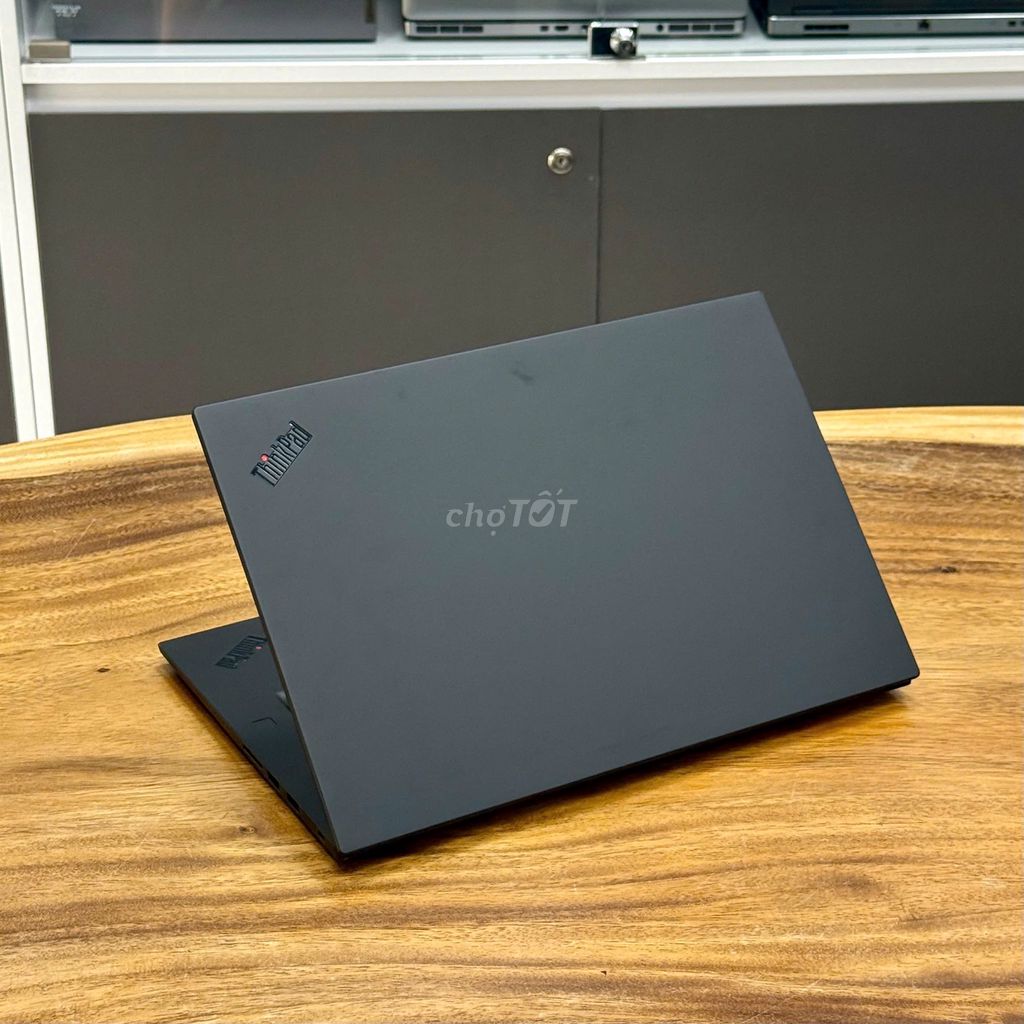 Thinkpad P1 Gen 3 i7-10850H,RAM 16G-512G-T2000 4G. Mua bán Laptop tại Thành phố Thủ Dầu Một Bình Dương được đăng bởi Hùng hình 1