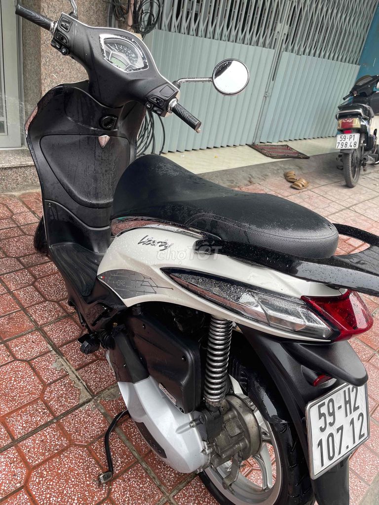 Piaggio Liberty 2021 Trắng. Mua bán Xe máy tại Quận 6 Tp Hồ Chí Minh được đăng bởi Ngọc Chi hình 3
