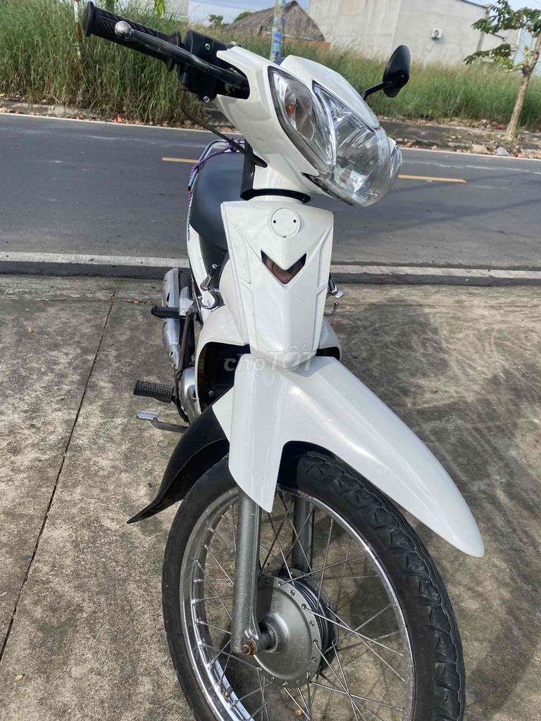 xe zin máy êm. Mua bán Xe máy tại Thị xã Tân Uyên Bình Dương được đăng bởi Allain hình 3
