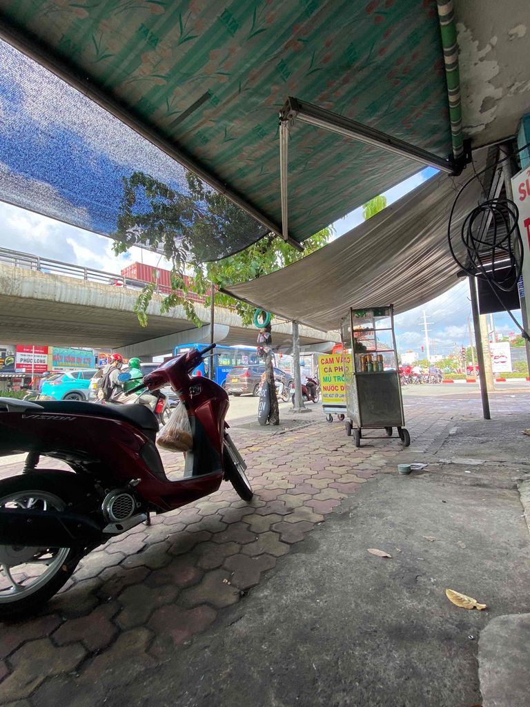 Vision bản tiêu chuẩn , có bớt. Mua bán Xe máy tại Huyện Định Quán Đồng Nai được đăng bởi nguyễn mạnh phúc hình 2