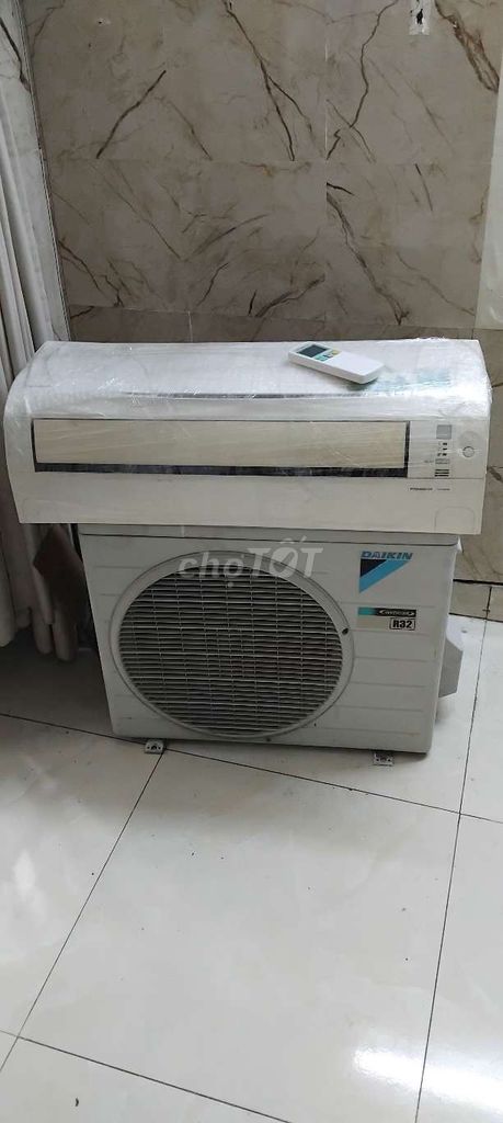 Dọn nhà cần thanh lý máy lạnh daikin