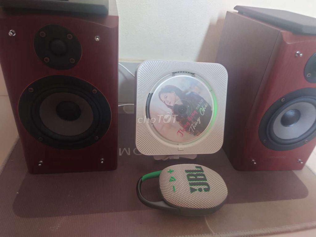 Loa Kenwood màu Nâu đỏ. Mua bán Tivi, Âm thanh tại Thành phố Việt Trì Phú Thọ được đăng bởi Nguyễn Văn Phong  hình 1