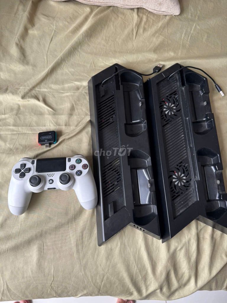 Tay cầm PS4 + Đế tản PS4 + RCM kich hach