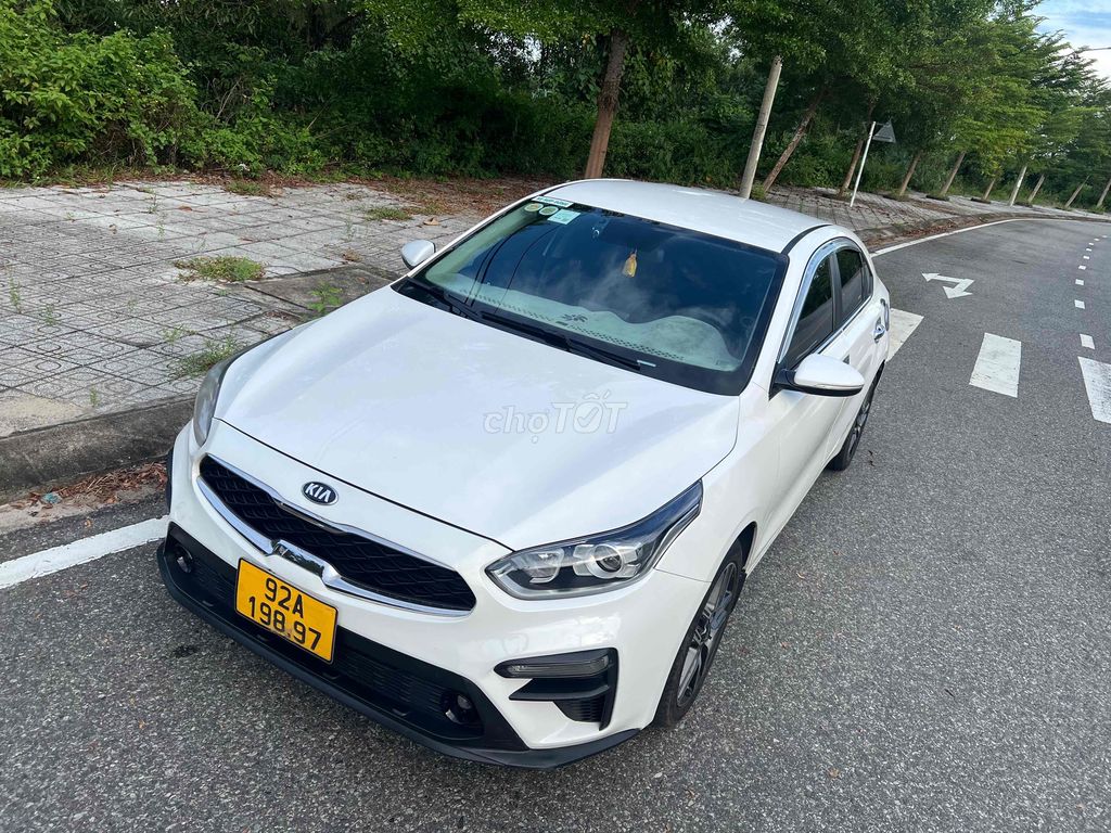 Kia Cerato 2019 1.6 MT - 71241 km. Mua bán Ô tô tại Huyện Hòa Vang Đà Nẵng được đăng bởi TRƯỜNG XUÂN hình 15