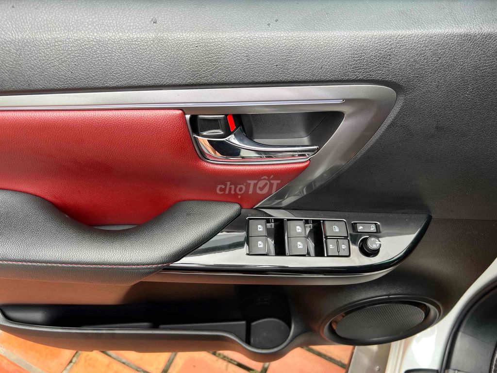 Fortuner Legender 2021 đi 23 ngàn Xe gia đình. Mua bán Ô tô tại Huyện Hóc Môn Tp Hồ Chí Minh được đăng bởi Sao Mai Home Oto hình 9