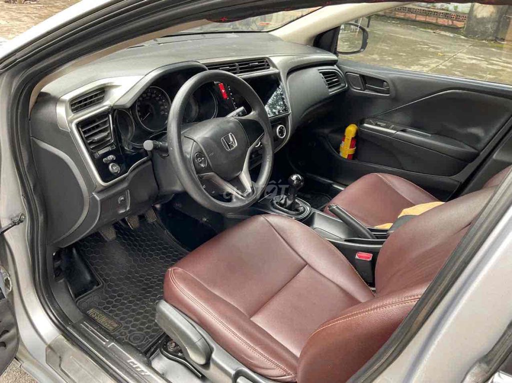 Honda City 2017, Số sàn , 88.000 km , Màu Bạc. Mua bán Ô tô tại Thành phố Dĩ An Bình Dương được đăng bởi Phương Trâm  hình 4