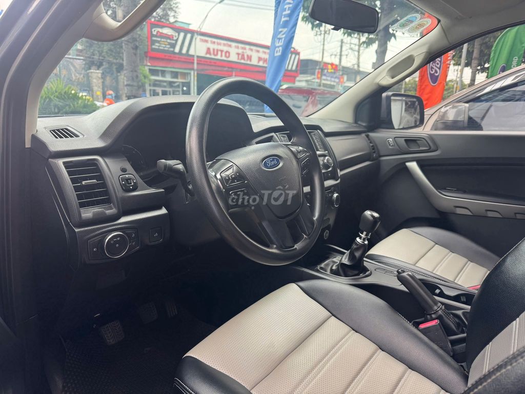 FORD RANGER 2019 SỐ SÀN_XE ĐI RẤT KỸ_CHO VAY 70%. Mua bán Ô tô tại Quận Tân Phú Tp Hồ Chí Minh được đăng bởi Trần Thành hình 8