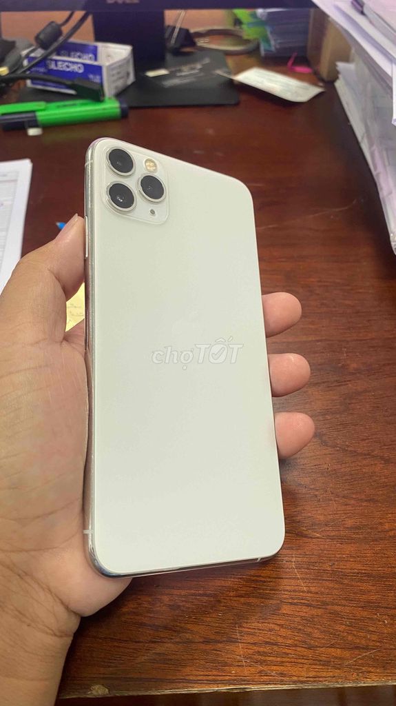 Apple iPhone 11 Pro Max 512GB Trắng 70%. Mua bán Điện thoại tại Quận 12 Tp Hồ Chí Minh được đăng bởi Vương Tấn Mạnh hình 1