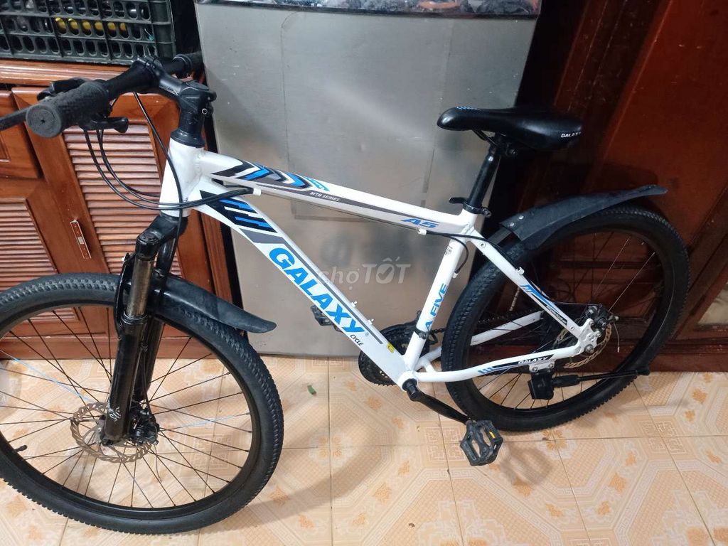 Xe đạp thể thao GALAXY khung nhốm vành 26. Mua bán Xe đạp tại Quận Ba Đình Hà Nội được đăng bởi van giang hình 1
