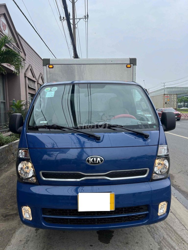 Kia Frontier K200S 1.490T đi 9000km thùn kín zin