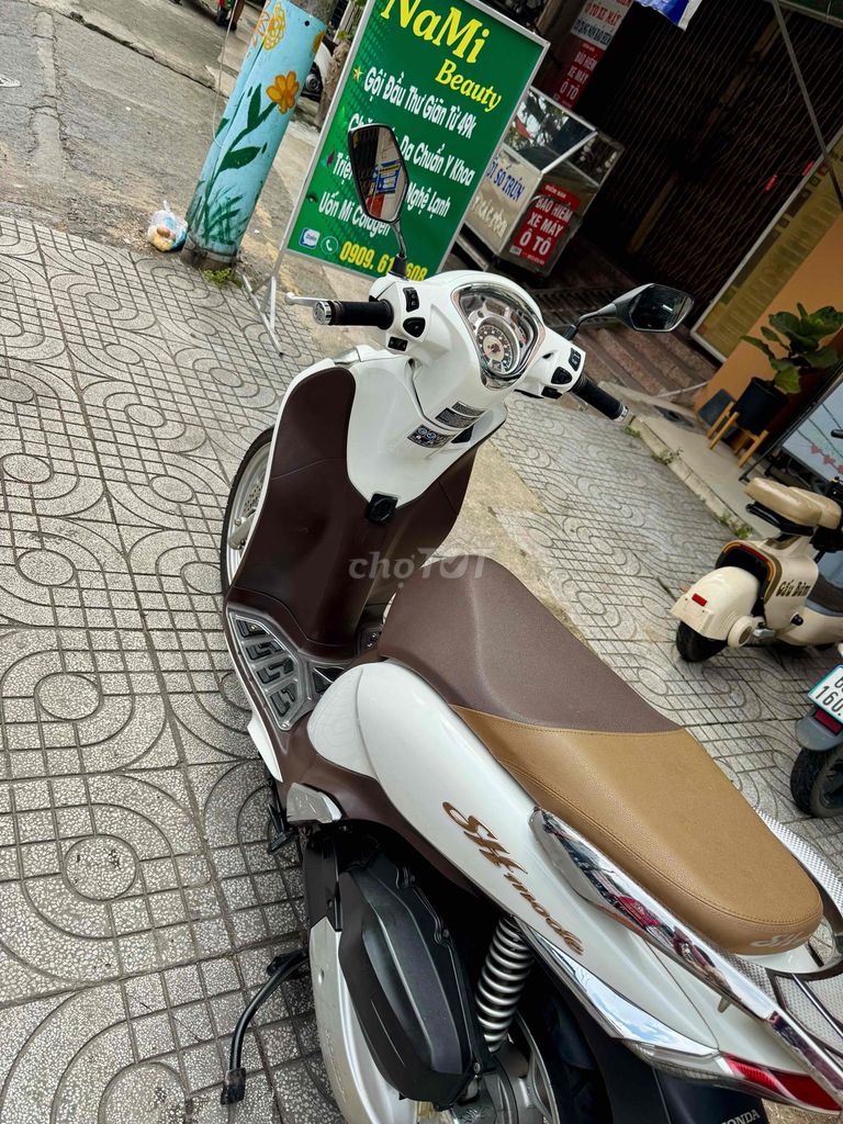 🟢🟢 SH Mode ABS trắng đký cuối 2019 xe đẹp có góp. Mua bán Xe máy tại Thành phố Biên Hòa Đồng Nai được đăng bởi XE MÁY CŨ THÀNH MỸ  hình 10