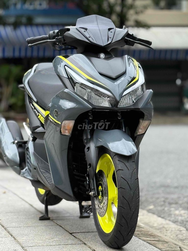 NVX 2024 PHANH ABS KHOÁ SMAKEY ĐẸP KEN NHU XE HÃ. Mua bán Xe máy tại Quận Cẩm Lệ Đà Nẵng được đăng bởi SƠN THỊNH  hình 5