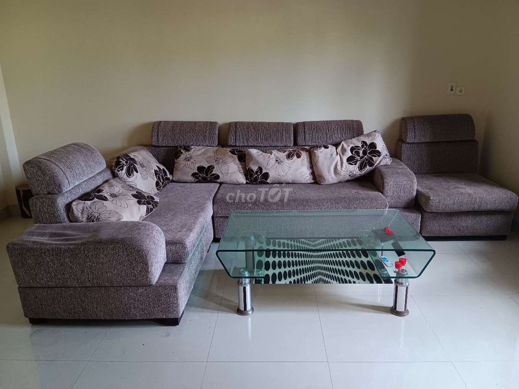 Ghế sofa cũ. Mua bán Bàn ghế tại Huyện Hòa Vang Đà Nẵng được đăng bởi Sony hình 1