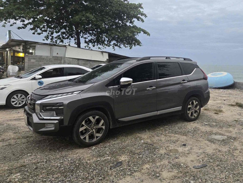 Mitsubishi Xpander Cross 2023 - 100000 km. Mua bán Ô tô tại Quận Tân Phú Tp Hồ Chí Minh được đăng bởi Vĩ  hình 2