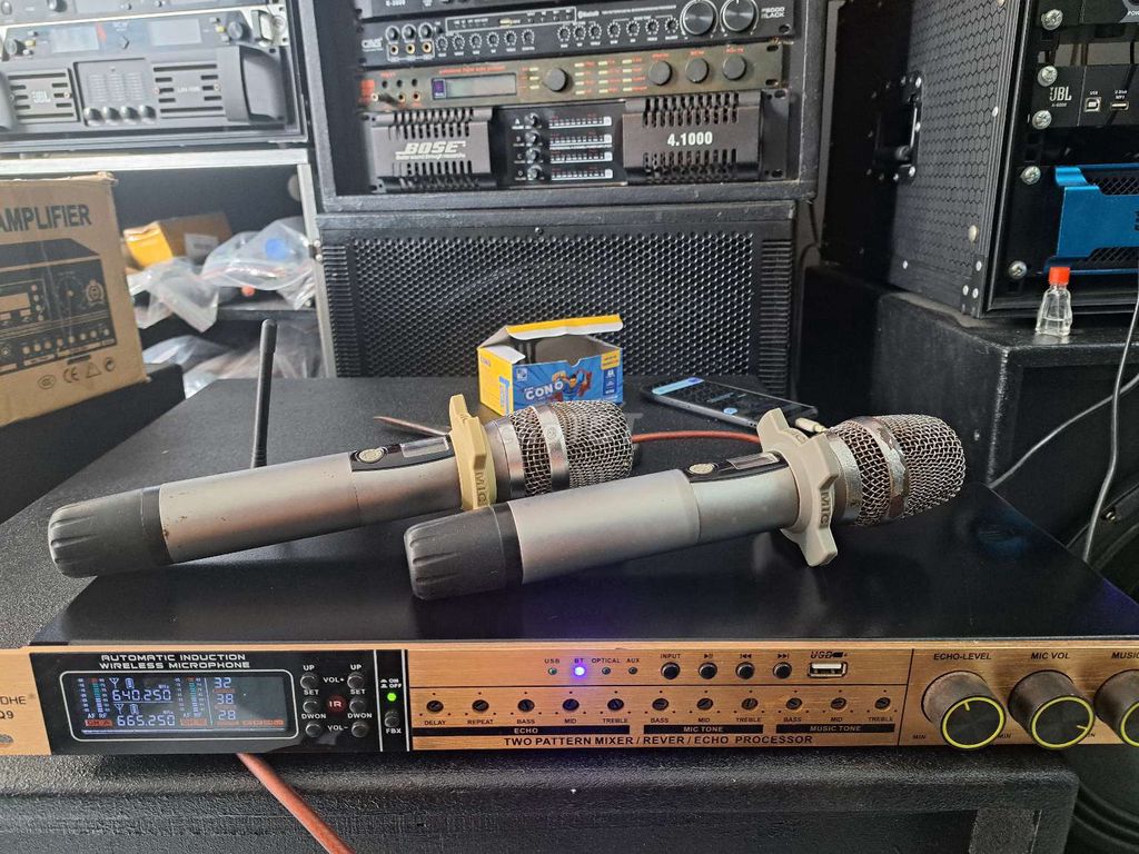 Micro không dây Budhe Q9 Bạc. Mua bán Tivi, Âm thanh tại Quận Tân Bình Tp Hồ Chí Minh được đăng bởi mili hình 1