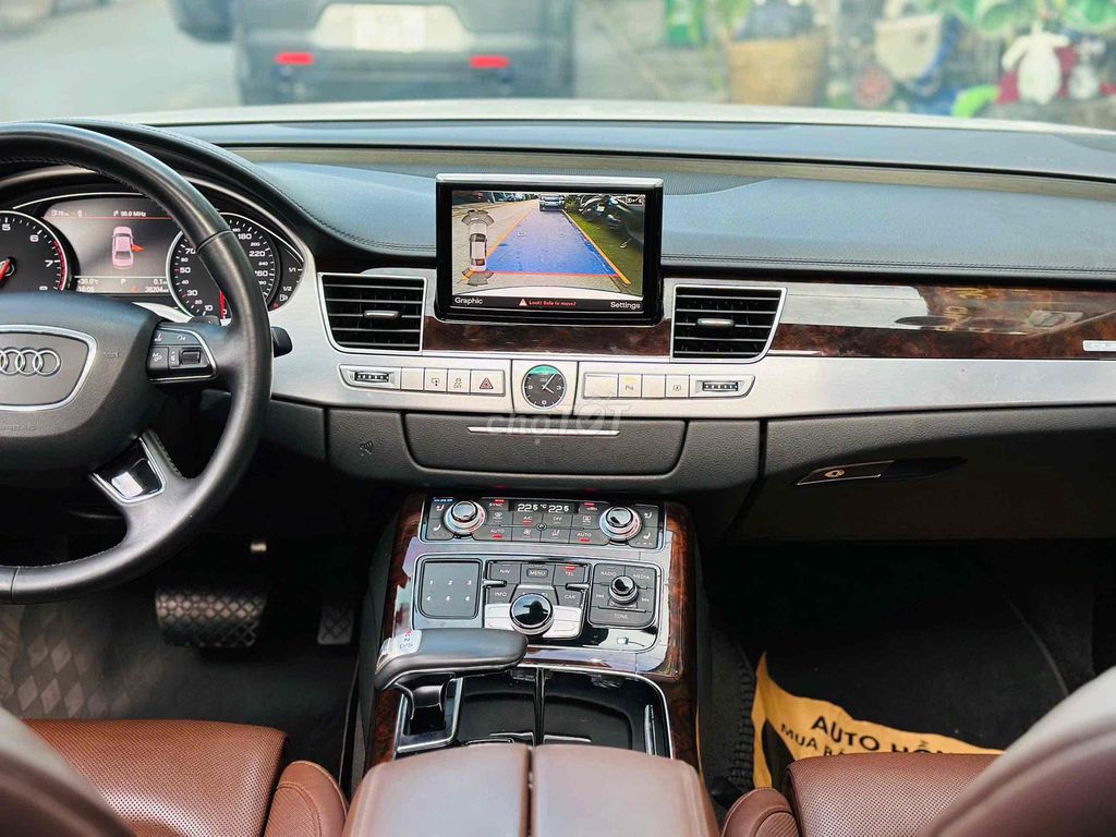 Audi A8 Model 2017 3.0T Quattro. Mua bán Ô tô tại Quận 8 Tp Hồ Chí Minh được đăng bởi Hồng Phúc hình 9
