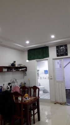 Nhà phố 42 m² · 1 PN · Đường Nguyễn Hoàng Tôn