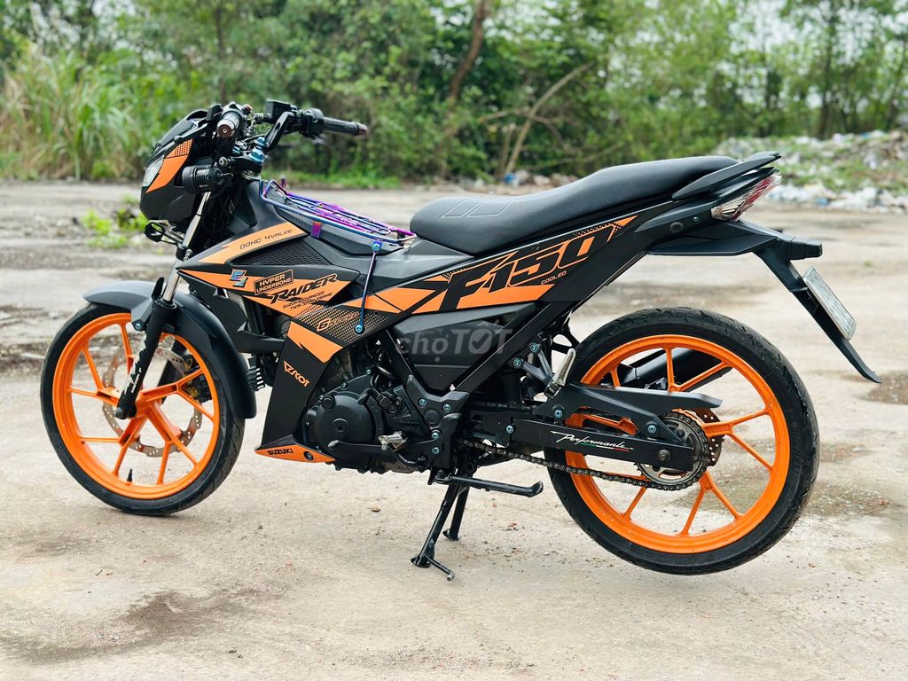 SUZUKI SATRIA 150 Nhập Khẩu INDO Xe Đi Lướt 2023. Mua bán Xe máy tại Quận Nam Từ Liêm Hà Nội được đăng bởi Trịnh Lan Hương hình 4
