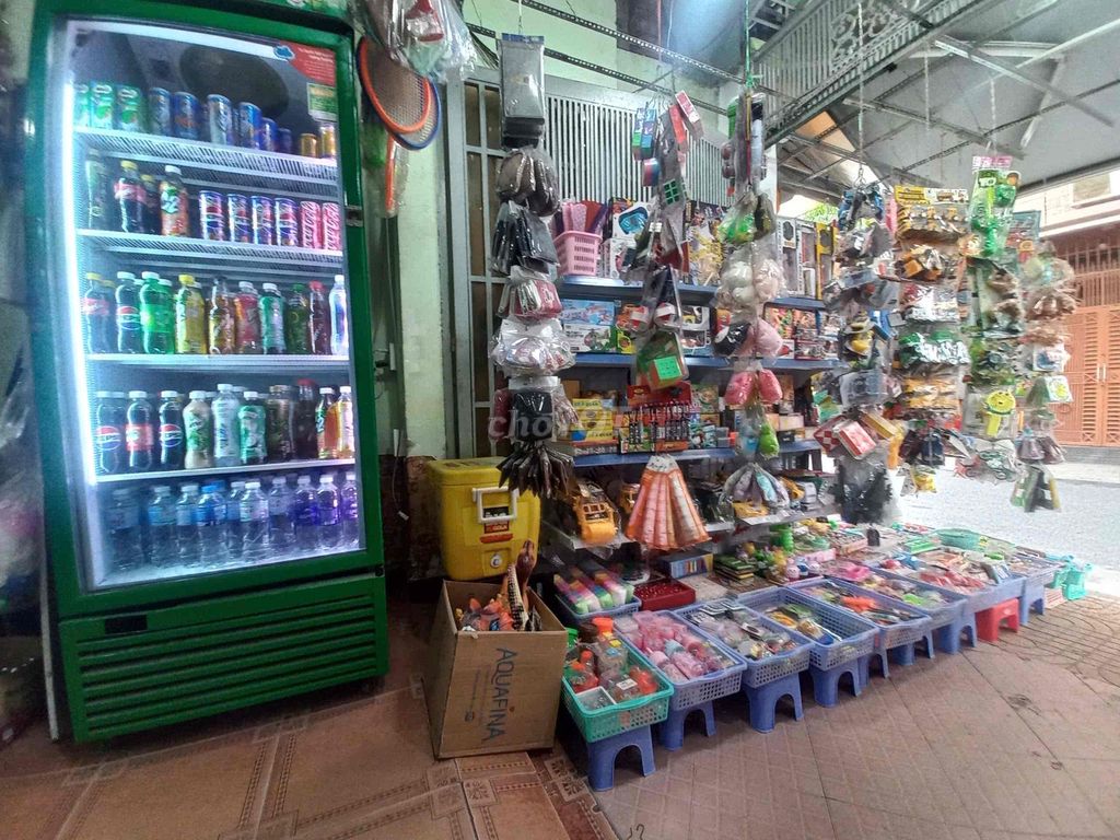 Sang nhượng tạp hóa , đồ chơi trẻ em ... Lê Văn Sỹ Q.3