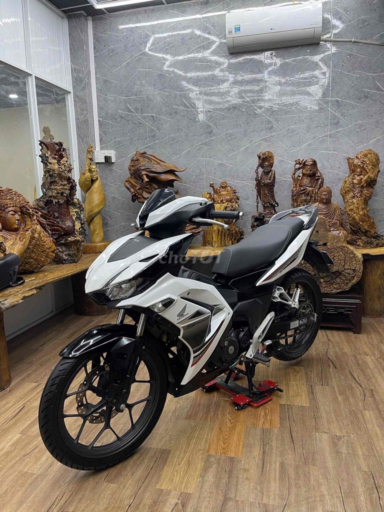 Honda Winner V3 2022 с владельцем и смарт-ключом