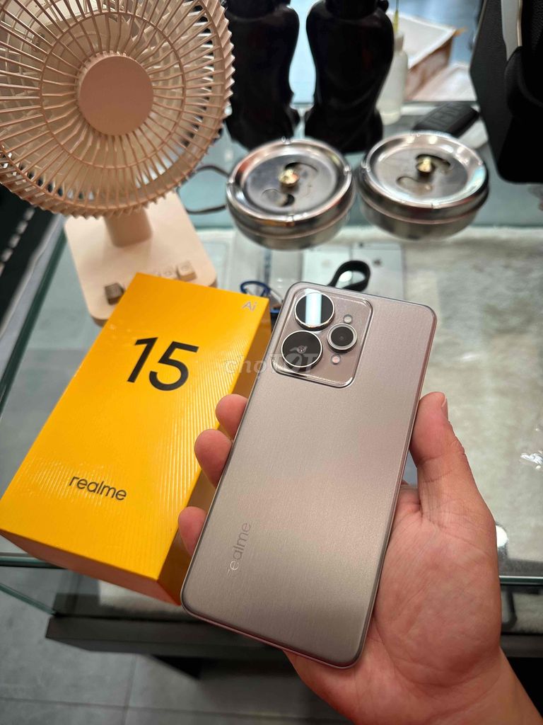 Realme 15 5G ram12/256gb zin đẹo full box,pin7000. Mua bán Điện thoại tại Thành phố Buôn Ma Thuột Đắk Lắk được đăng bởi Xuân Tr hình 1