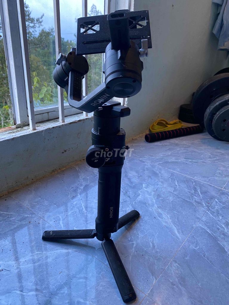 Gimbal DJI Ronin-SC Đen Kim loại. Mua bán Phụ kiện (Màn hình, Chuột...) tại Thành phố Bảo Lộc Lâm Đồng được đăng bởi Kien Nguyen hình 1