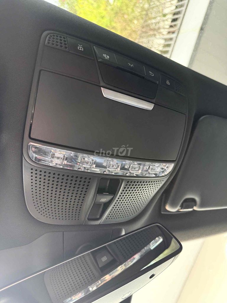 Mercedes Benz C Class 2019 C 300 AMG - 125000 km. Mua bán Ô tô tại Thành phố Thủ Đức Tp Hồ Chí Minh được đăng bởi Huy Hoàng hình 9