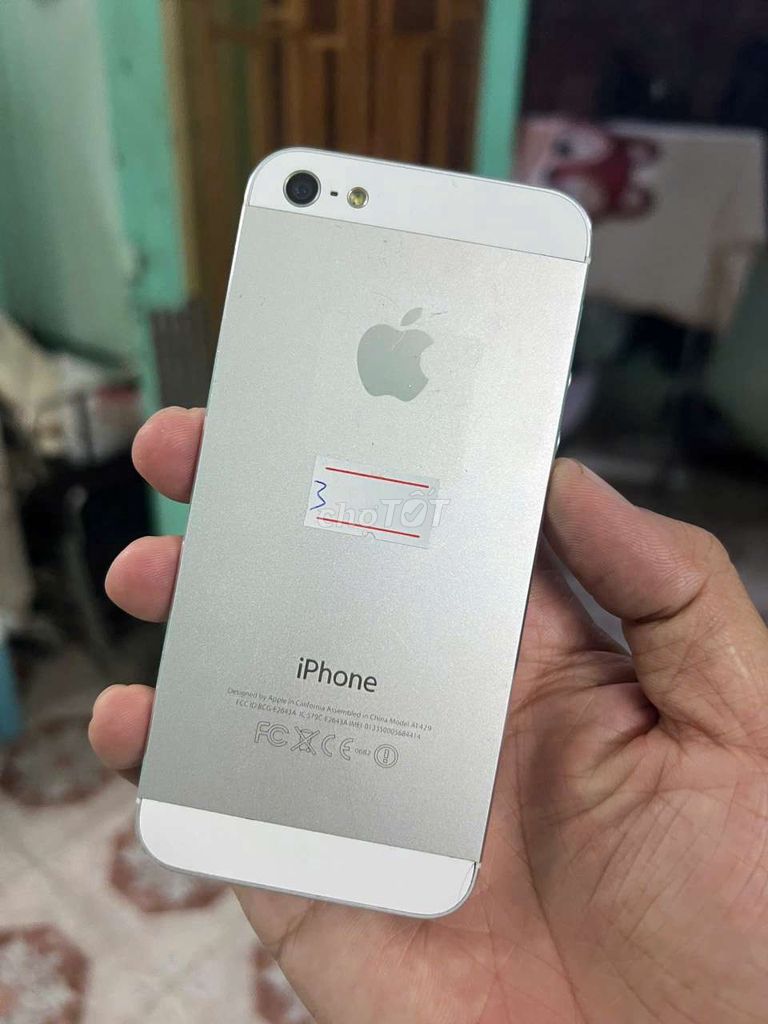 iPhone 5, 64GB, lock, sài wifi. Mua bán Điện thoại tại Thành phố Thủ Dầu Một Bình Dương được đăng bởi Phước Mobile hình 1