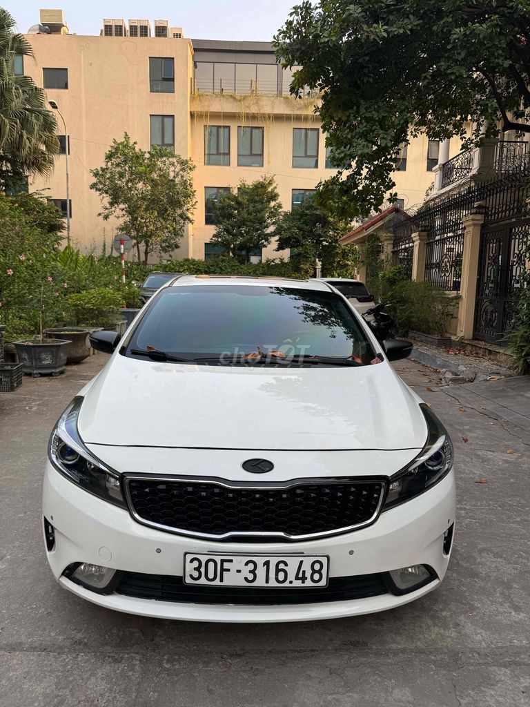 Kia Cerato 2018 2.0 AT - 95000 km. Mua bán Ô tô tại Quận Nam Từ Liêm Hà Nội được đăng bởi phạm phương nga hình 1