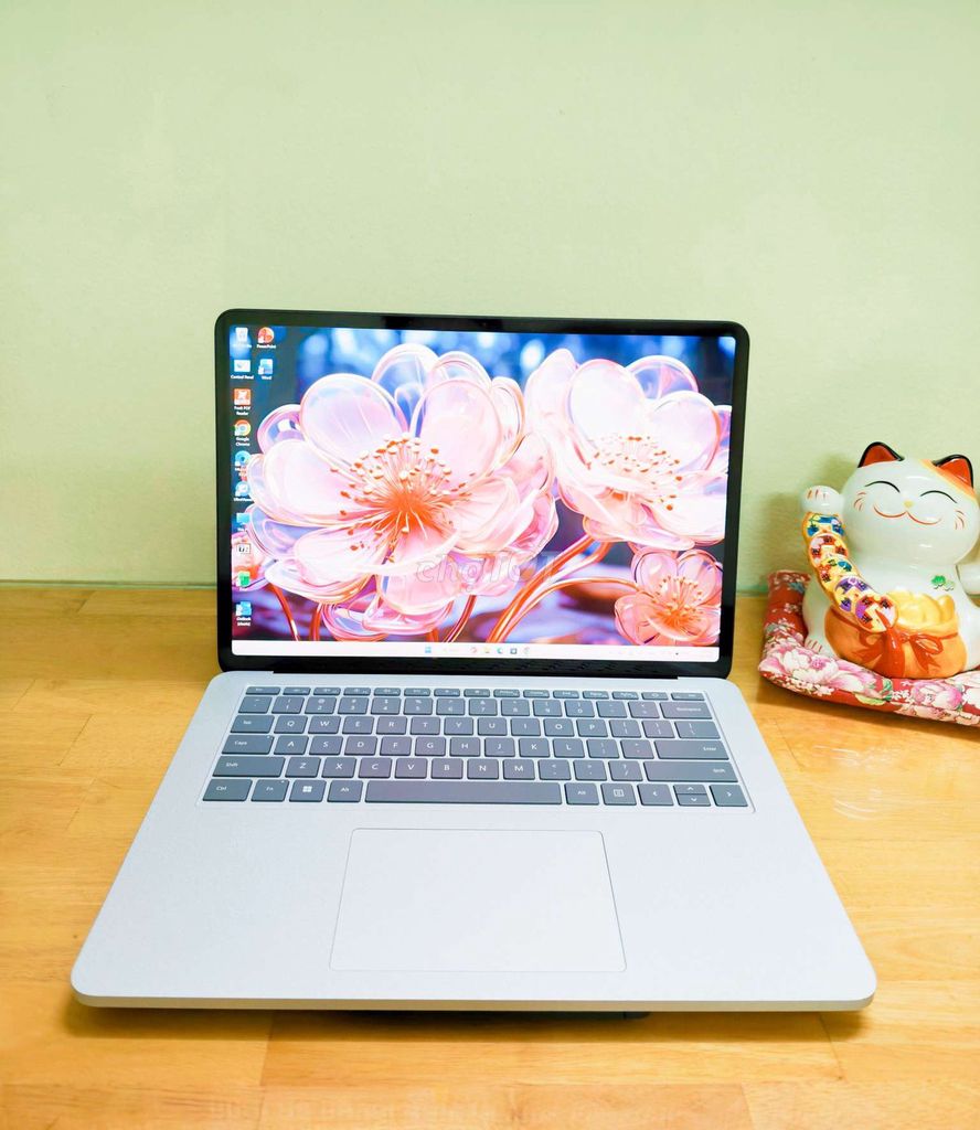 Surface Laptop Studio i7 32GB/1TB RTX 3050Ti. Mua bán Laptop tại Quận Gò Vấp Tp Hồ Chí Minh được đăng bởi Laptop Thiên Hoàng  hình 1