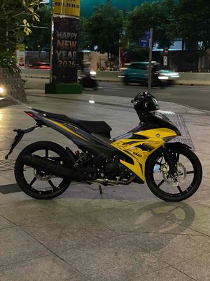 Yamaha Exciter 150 Vàng đen Côn tay