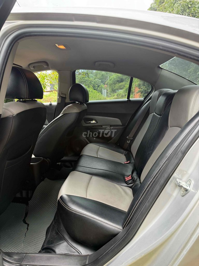 Chevrolet Cruze 2012 LS (2012) - 180000 km. Mua bán Ô tô tại Thành phố Thủ Dầu Một Bình Dương được đăng bởi tran huu tho hình 4