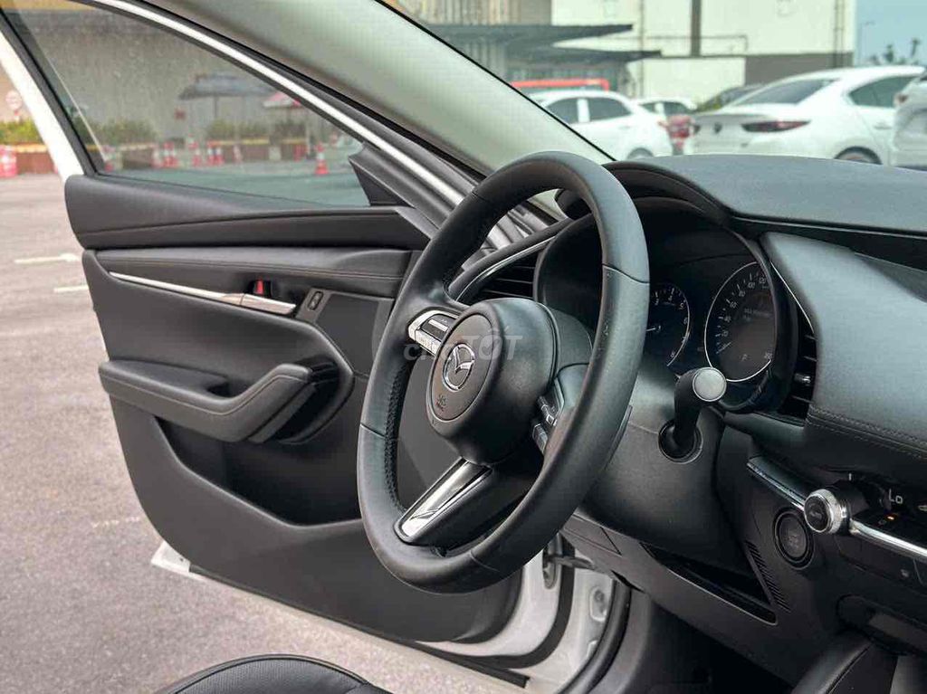Mazda 3 2023 1.5L Luxury - 44k kilomet. Mua bán Ô tô tại Thành phố Huế Thừa Thiên Huế được đăng bởi MN hình 7