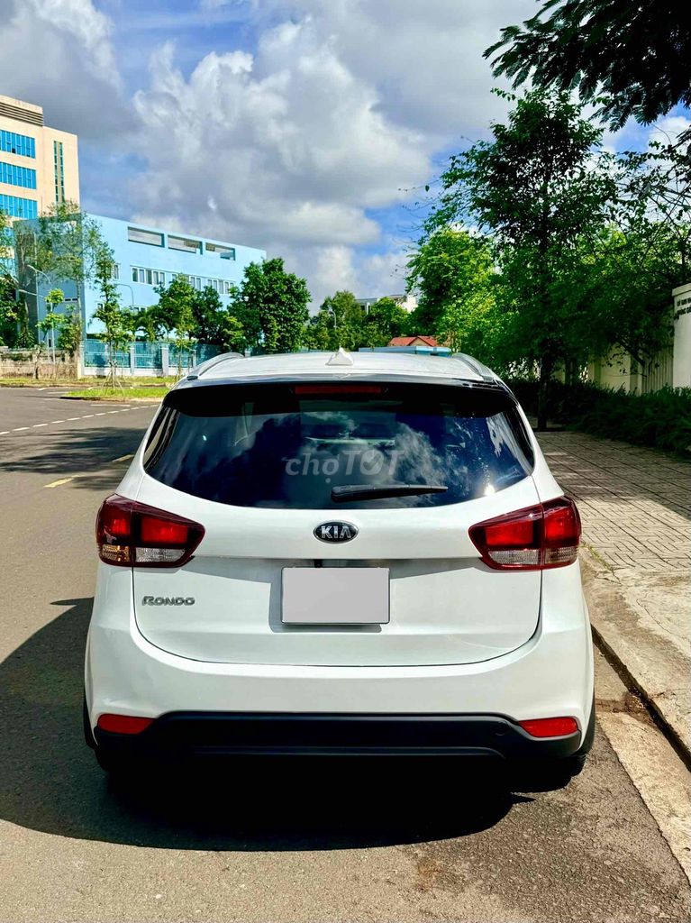 Kia Rondo 2019 Số sàn 7 chổ rất đẹp. Mua bán Ô tô tại Thành phố Buôn Ma Thuột Đắk Lắk được đăng bởi Nguyễn duy dương hình 5
