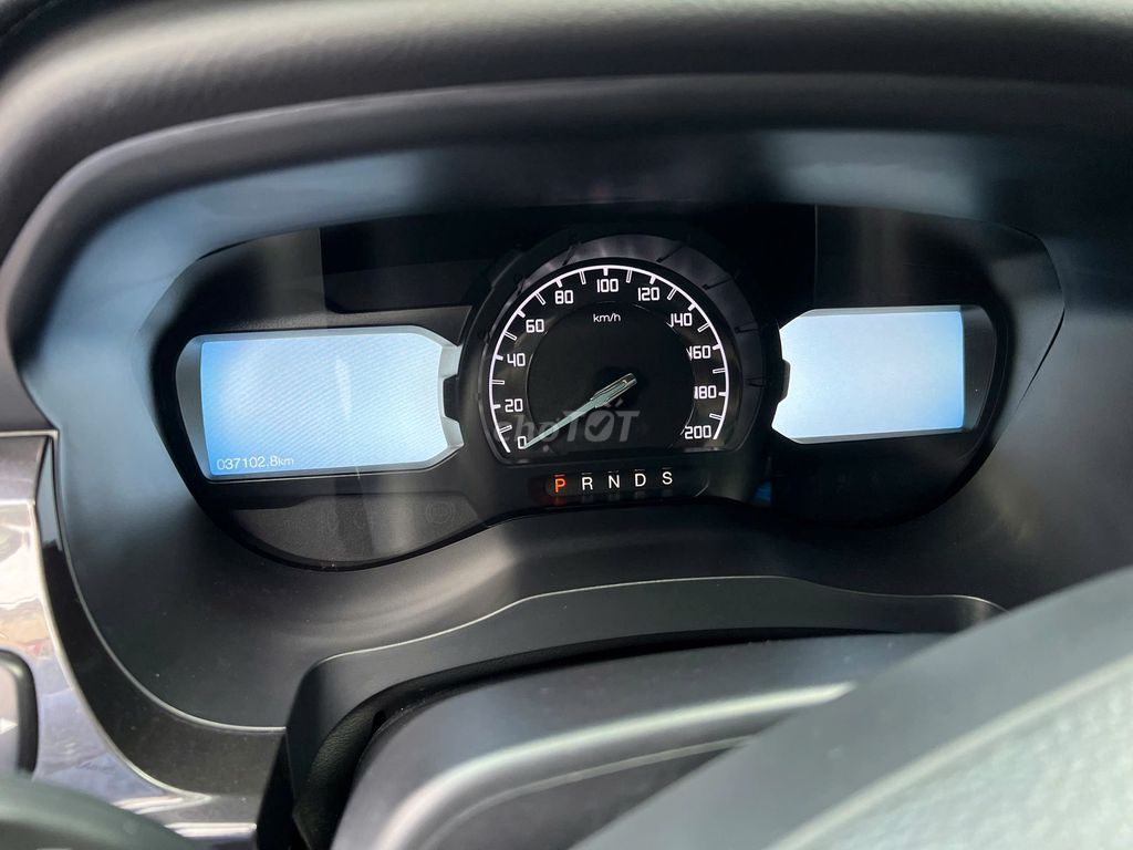 Ford Everest 2019 Titanium 2.0L 4x2 AT - 37000 km. Mua bán Ô tô tại Quận Tân Phú Tp Hồ Chí Minh được đăng bởi Trần Hoàng Long hình 6