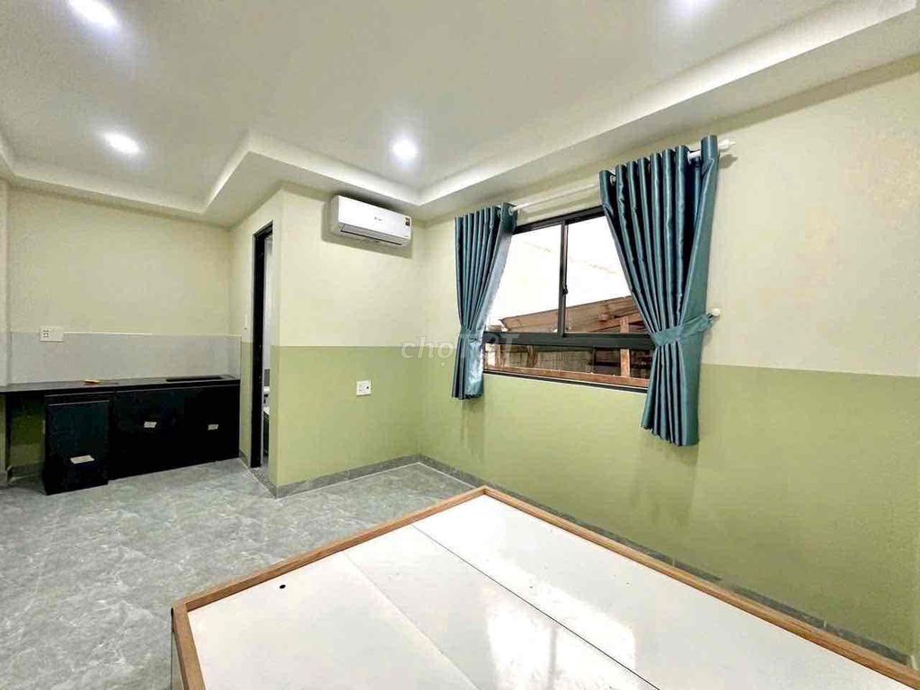 STUDIO CỬA SỔ TRỜI SIÊU THOÁNG GẦN NGAY ĐẦM SEN, GẦN VĂN HIẾN, Q11,Q10