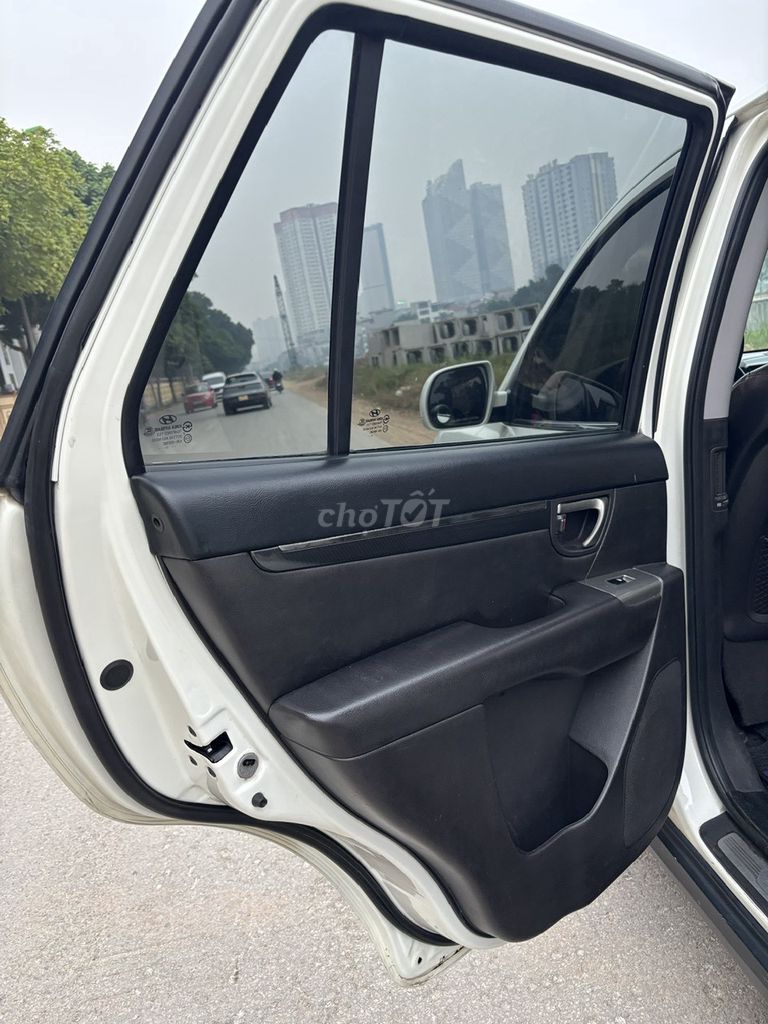 Hyundai Santa Fe 2011 Trắng nhập khẩu Mỹ. Mua bán Ô tô tại Quận Hà Đông Hà Nội được đăng bởi Vinh  hình 14