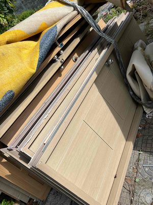 bán hơn 10 bộ cửa nhựa hàn quốc mới 90%. Mua bán Nội thất, đồ gia dụng khác tại Thị xã Điện Bàn Quảng Nam được đăng bởi tú anh