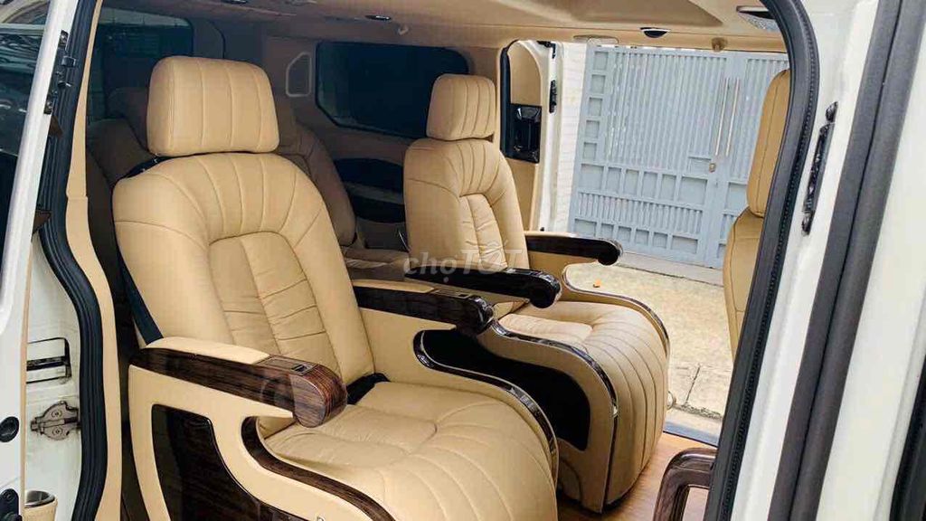 TOURNEO 2019 LIMOUSINE 7 CHỖ RẤT ĐẸP MÁY NGON. Mua bán Ô tô tại Quận Gò Vấp Tp Hồ Chí Minh được đăng bởi Mr Tài hình 8