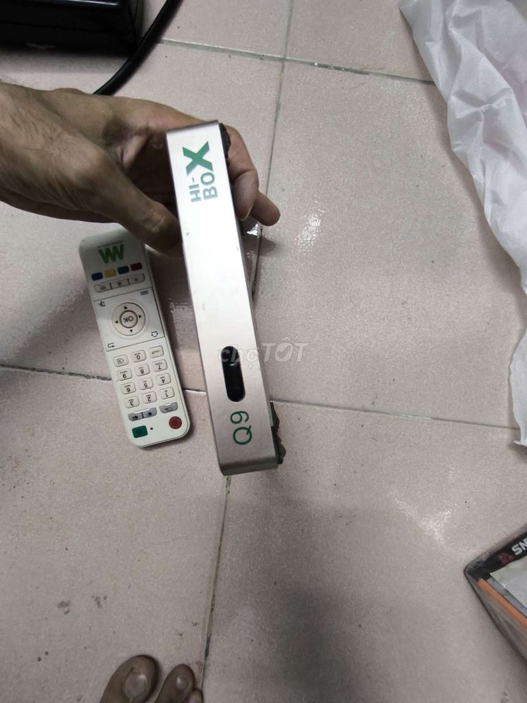 Hi-Box Q9 Bạc. Mua bán Tivi, Âm thanh tại Quận Cầu Giấy Hà Nội được đăng bởi Trang Đạt hình 1