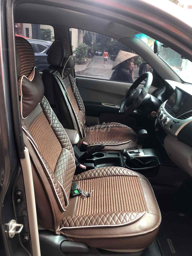 Mitsubishi Triton 2014 GLS Class 4x4 AT chính chủ. Mua bán Ô tô tại Huyện Gia Lâm Hà Nội được đăng bởi nam gia trang hình 5