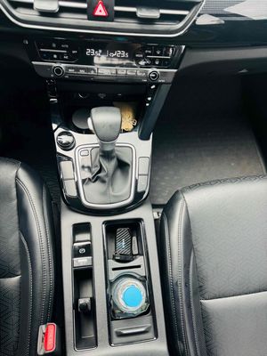Kia Seltos 2025 Luxury 1.5 AT - 12000 km