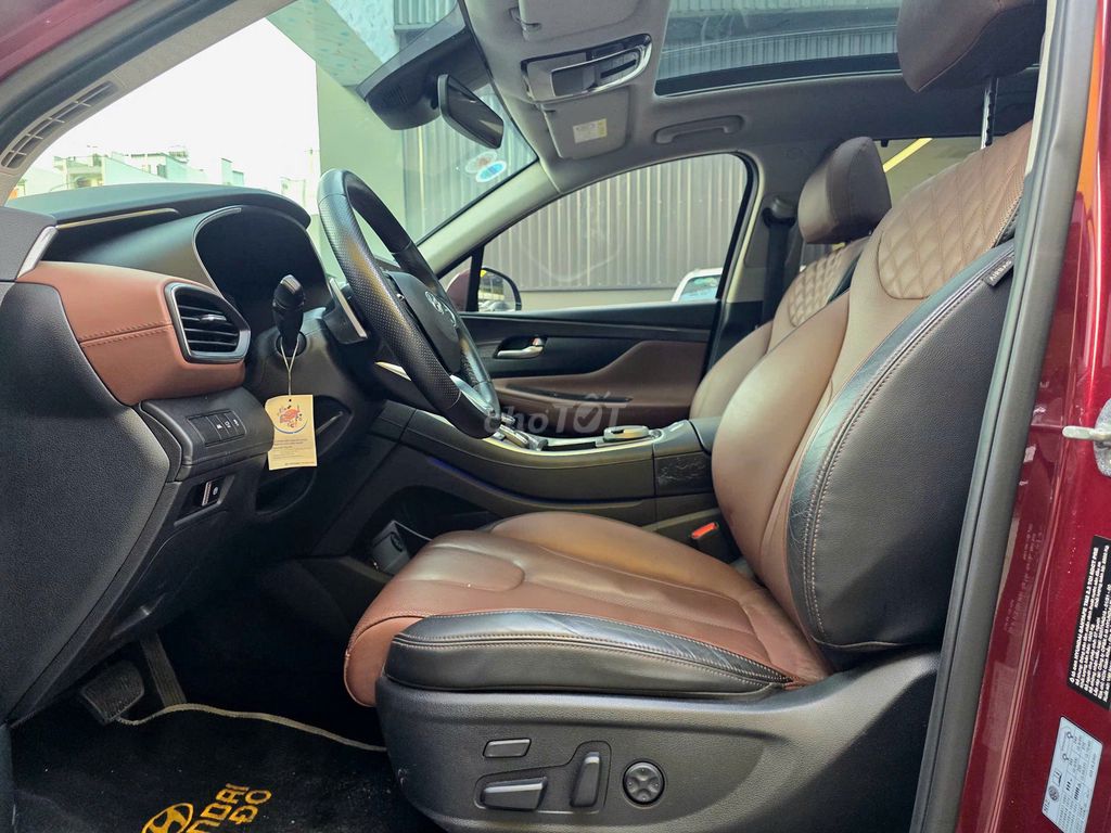 Hyundai Santafe Premium 2023 дизель 11 000 км