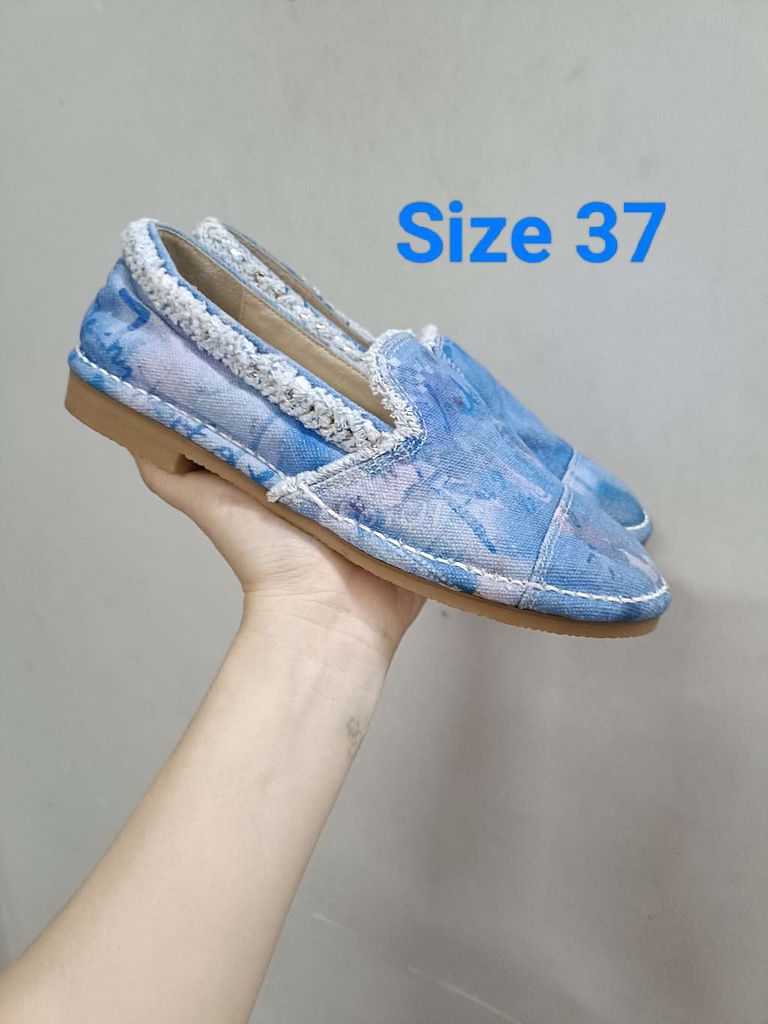 Giày si nữ chất jean size 37 giá 150k