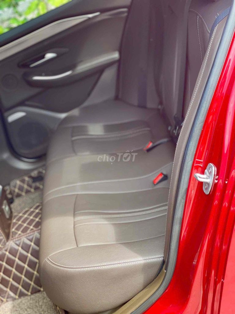 vinfast lux A 2.0 2022 đỏ tươi đẹp xuất sắc. Mua bán Ô tô tại Quận Long Biên Hà Nội được đăng bởi Hoàng Thanh auto hình 6