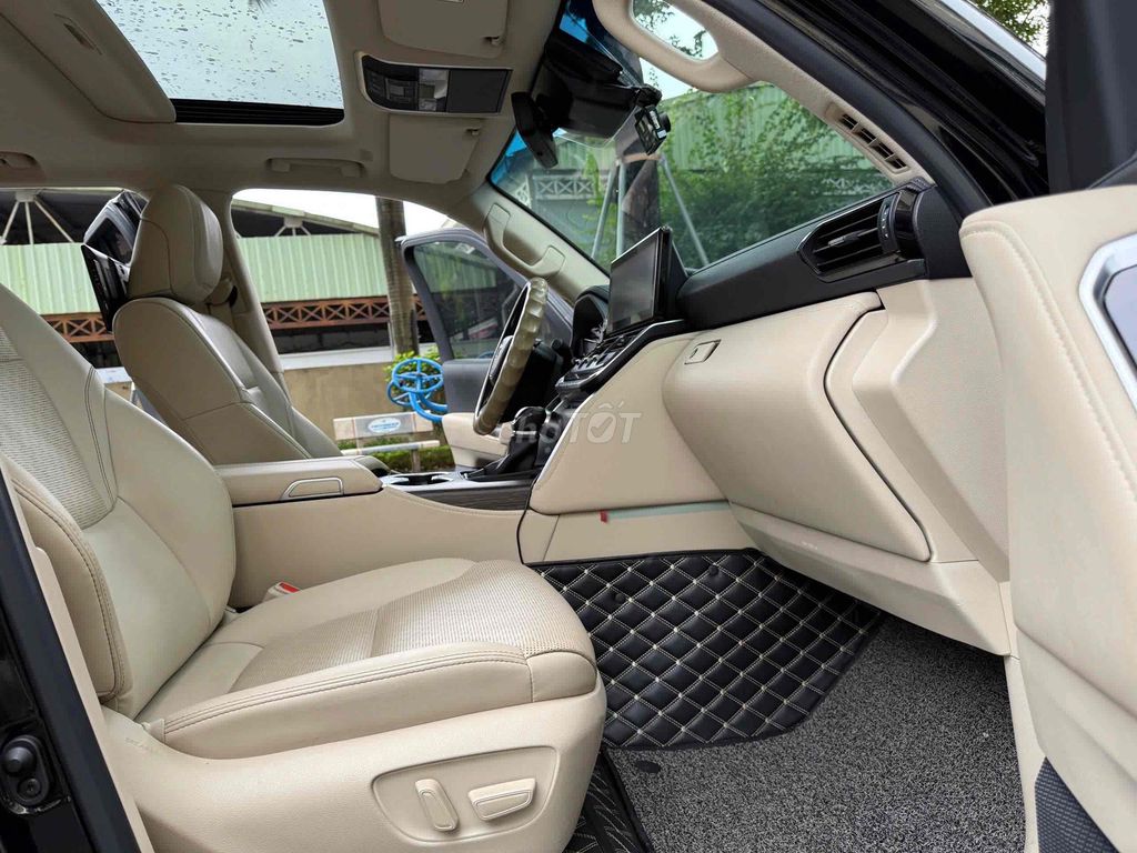 Toyota Land Cruiser 2021 3.5 Turbo siêu đẹp. Mua bán Ô tô tại Quận Cầu Giấy Hà Nội được đăng bởi Cao Quý hình 11