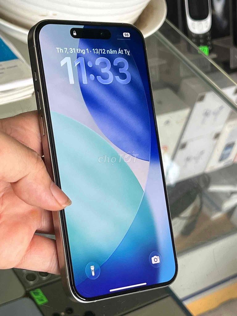 iPhone 15 Pro Max 256GB Titan VN. Mua bán Điện thoại tại Thành phố Mỹ Tho Tiền Giang được đăng bởi Sanh Phone hình 1