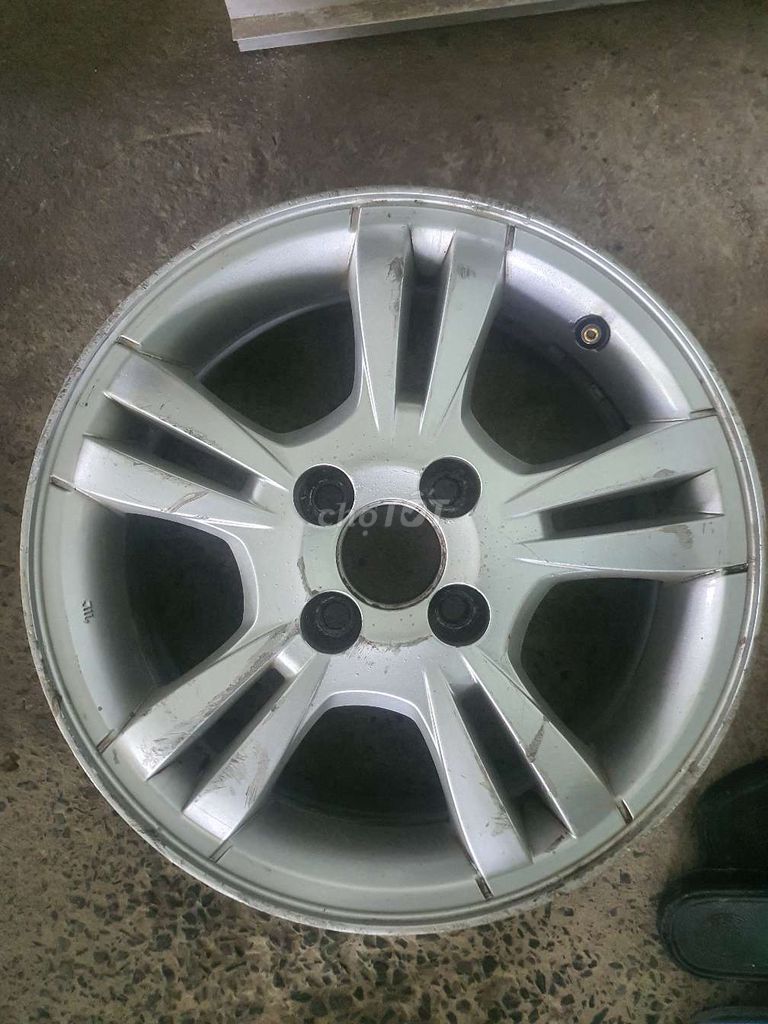 BÁN 4 MÂM CHEVORLET AVEO 185/55/R15. Mua bán Phụ tùng xe tại Huyện Châu Thành Tiền Giang được đăng bởi NHỰT BĐS THỊNH AN hình 4