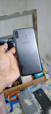 Samsung M30, ram 4gb, 64gb, pin 5000. Mua bán Điện thoại tại Quận Gò Vấp Tp Hồ Chí Minh được đăng bởi A LONG   nhận thanh toán THẺ TÍN DỤNG