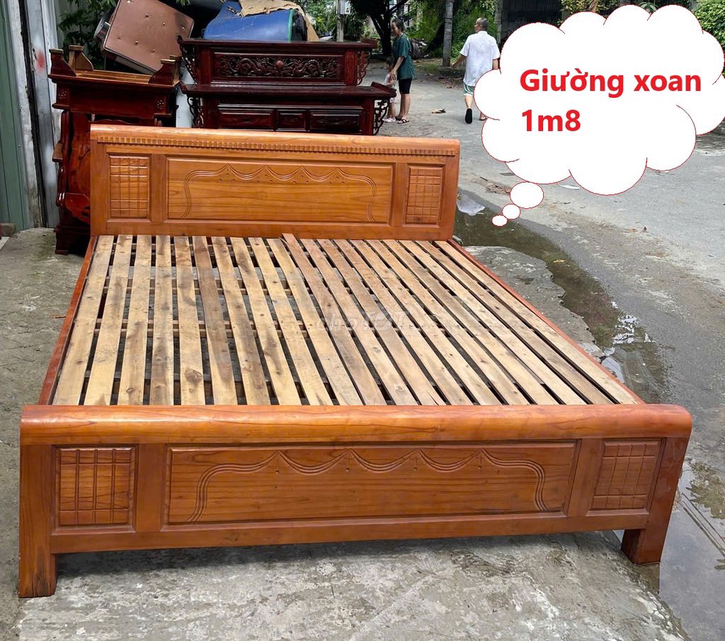 Giường gỗ xoan đào 1m8 thanh lý giá rẻ